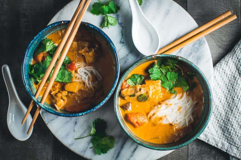 thai red curry chicken soup